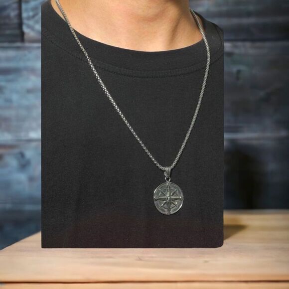 Unisex l Men’s l Compass l Necklace l 23.5” l New - Picture 1 of 7